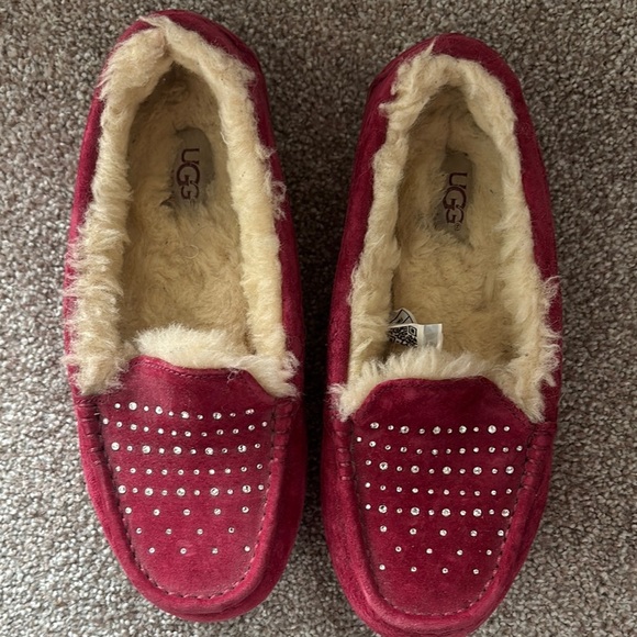 UGG Women's Slippers with Swarovski Crystals - Picture 1 of 2